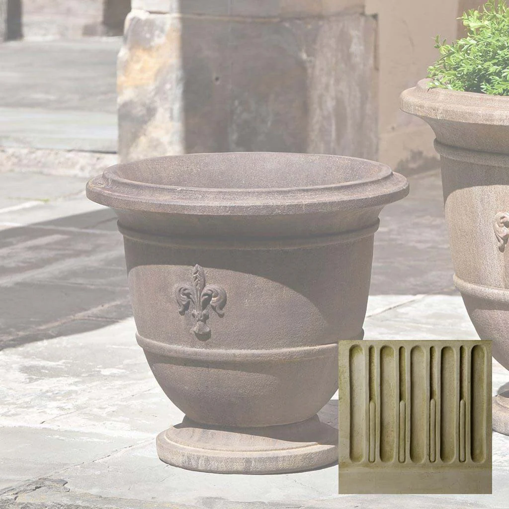 Fleur de Lis Urn - Image 25