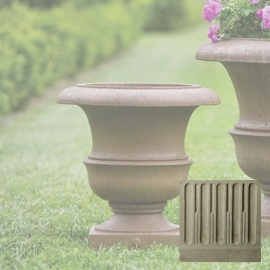 Williamsburg Wren Planter - Image 32